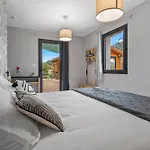 Pensjonat Les Loges De Perelle 3*