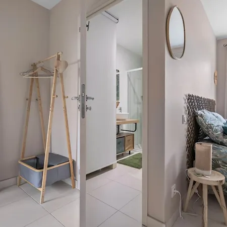 Les Loges De Perelle Πανσιόν