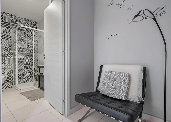 Les Loges De Perelle Chozeau